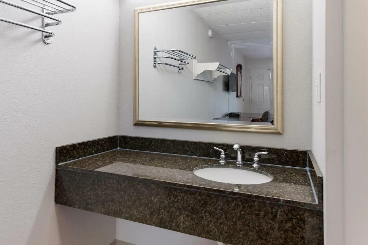 Americas Best Value Inn Columbus